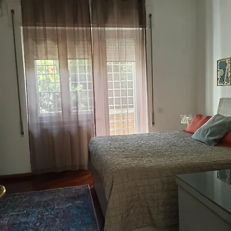 Casa Flora Con Giardino פיומיצ'ינו